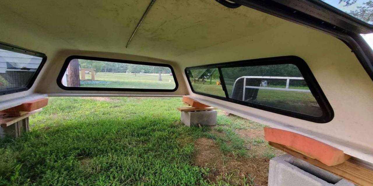 2005–2015 Toyota Tacoma Camper Shell — Silver (5 ft Bed)